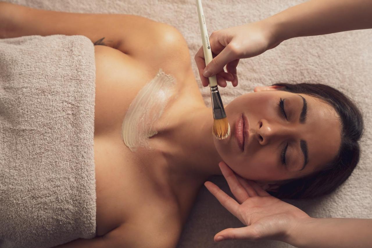 Hotel Helvetia Thermal Spa بوريتا تيرمي المظهر الخارجي الصورة