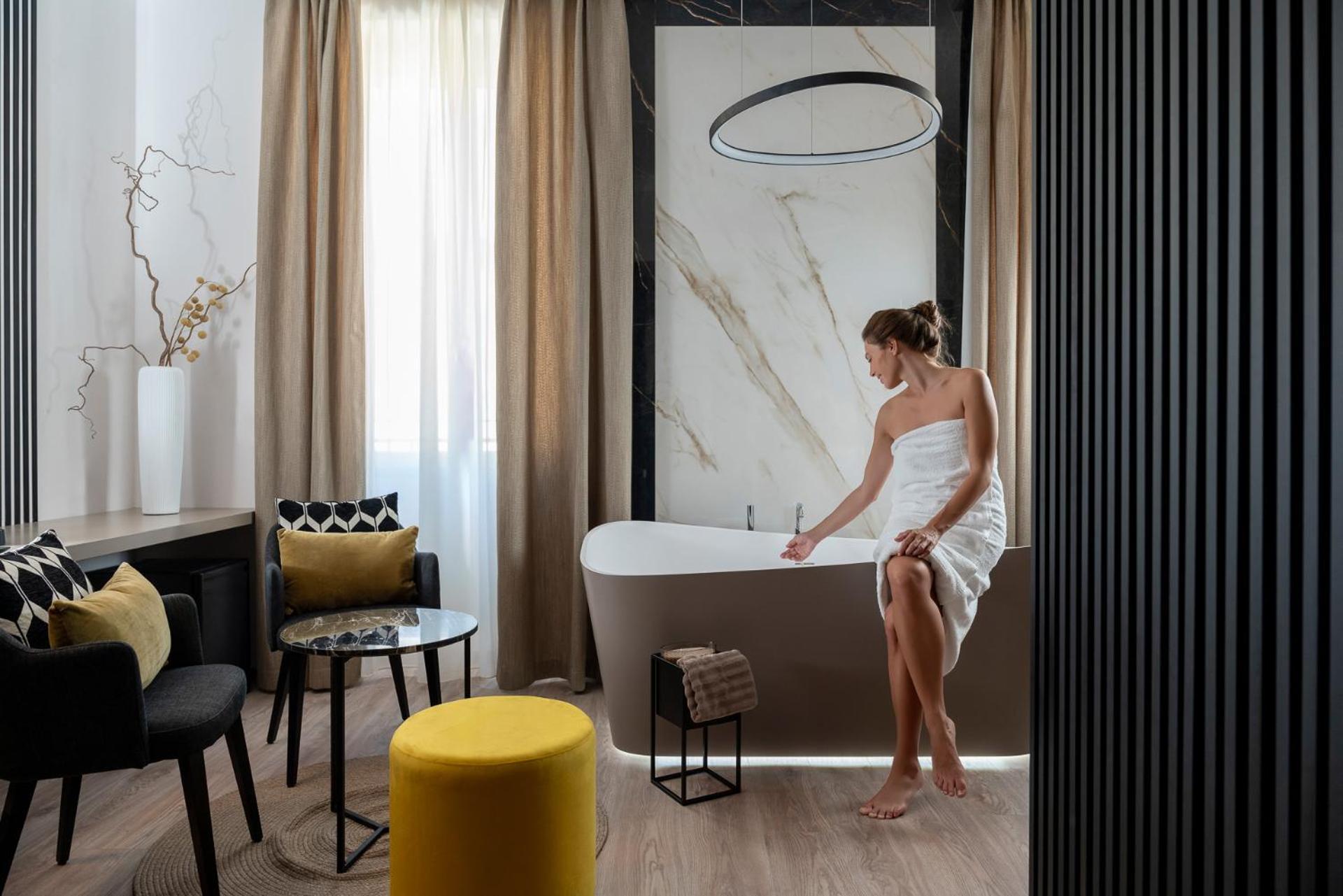 Hotel Helvetia Thermal Spa بوريتا تيرمي المظهر الخارجي الصورة