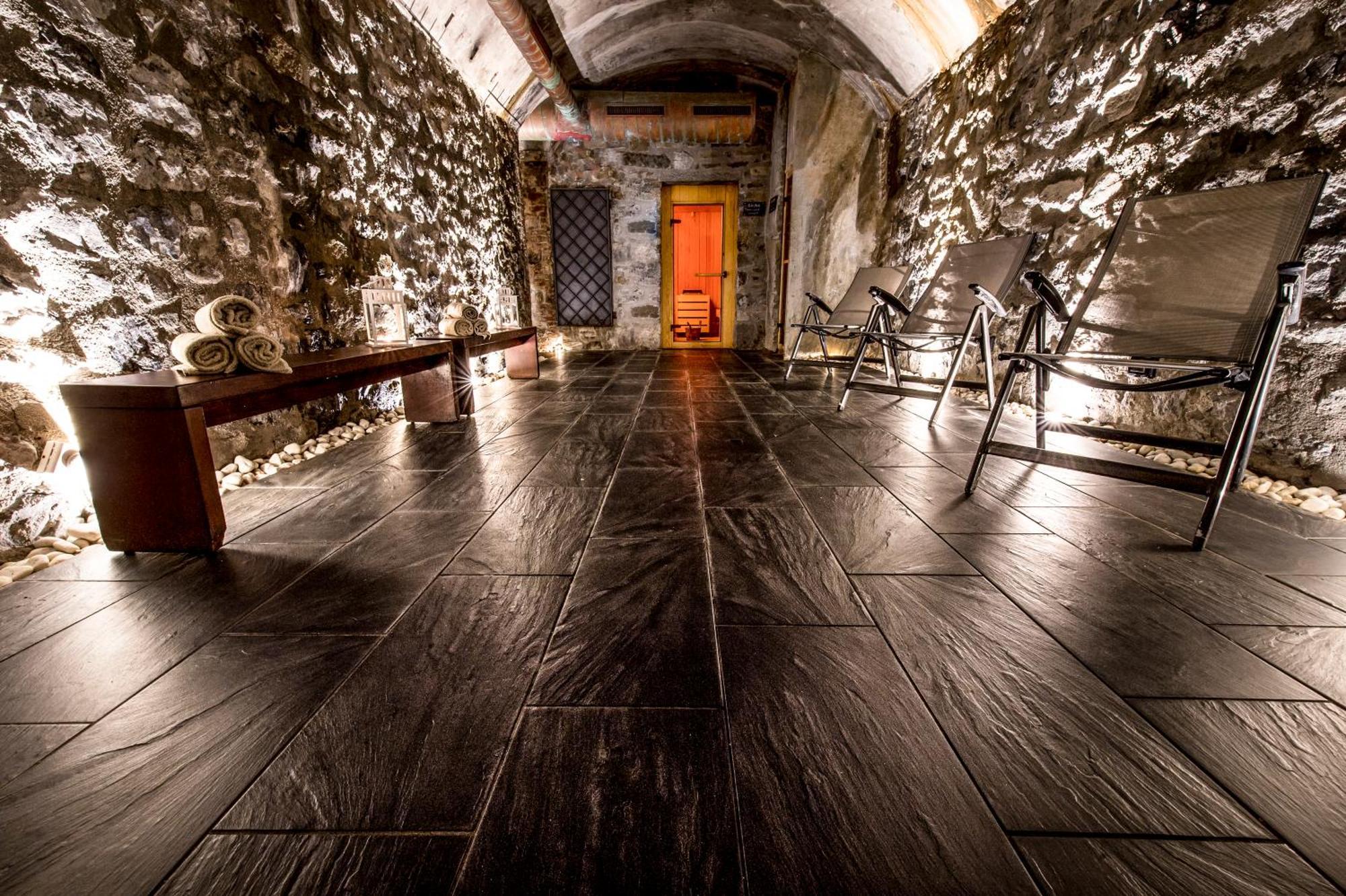 Hotel Helvetia Thermal Spa بوريتا تيرمي المظهر الخارجي الصورة